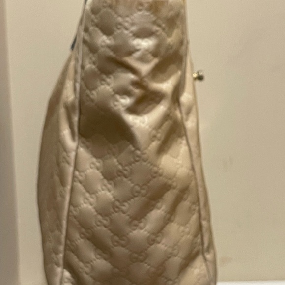 Gucci Beige GG Nylon Tote with Blue Leather Straps - Picture 7 of 13